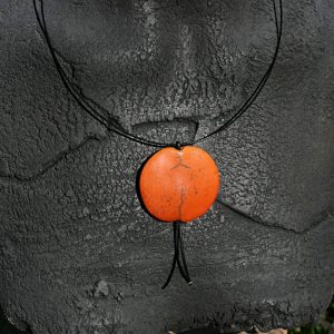 Sabine Boilley - Pendentif en terre sigilée